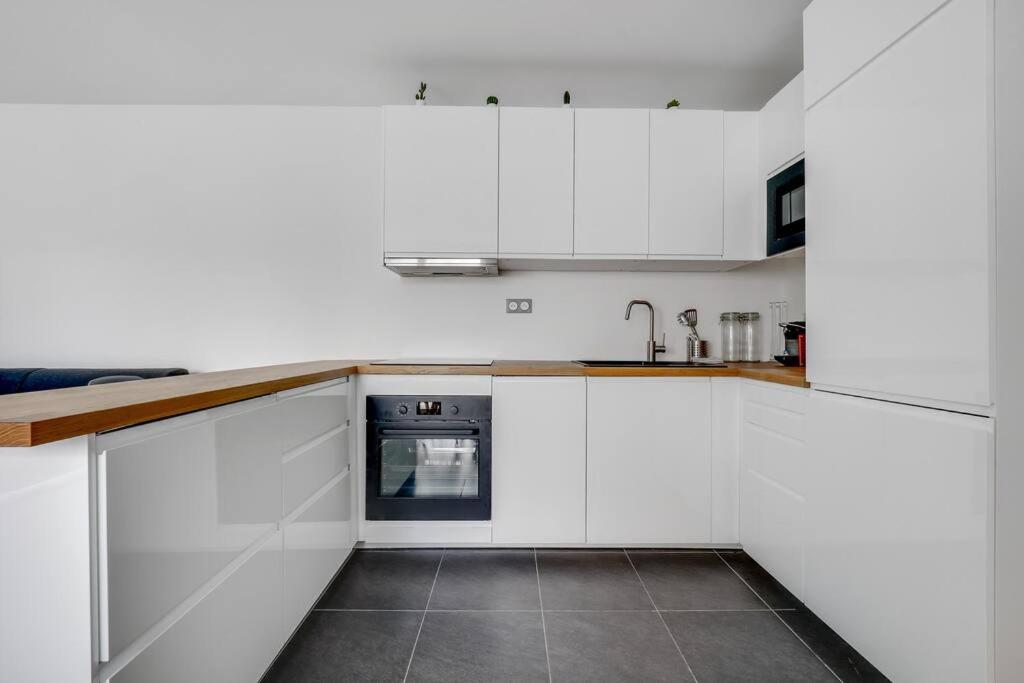 Апартаменти Elegance En Banlieue Parisienne Нуазі-ле-Сек Екстер'єр фото